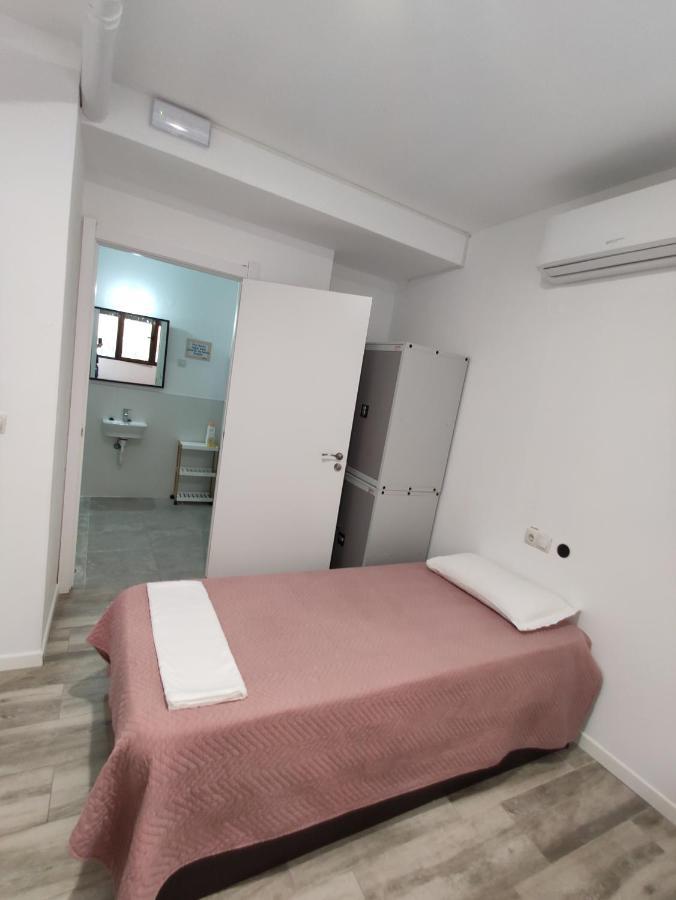 Twin Room with Private Bathroom
